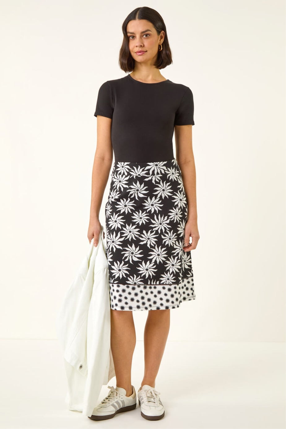 Roman Black Floral Star A-Line Skirt