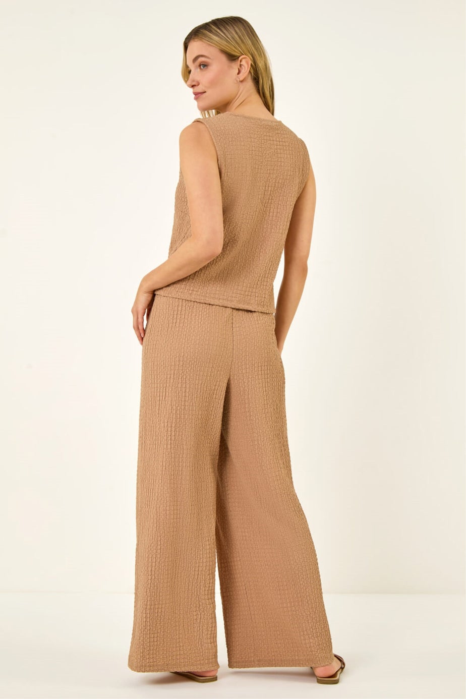 Dusk Biscuit Crinkle Textured Waist Coat