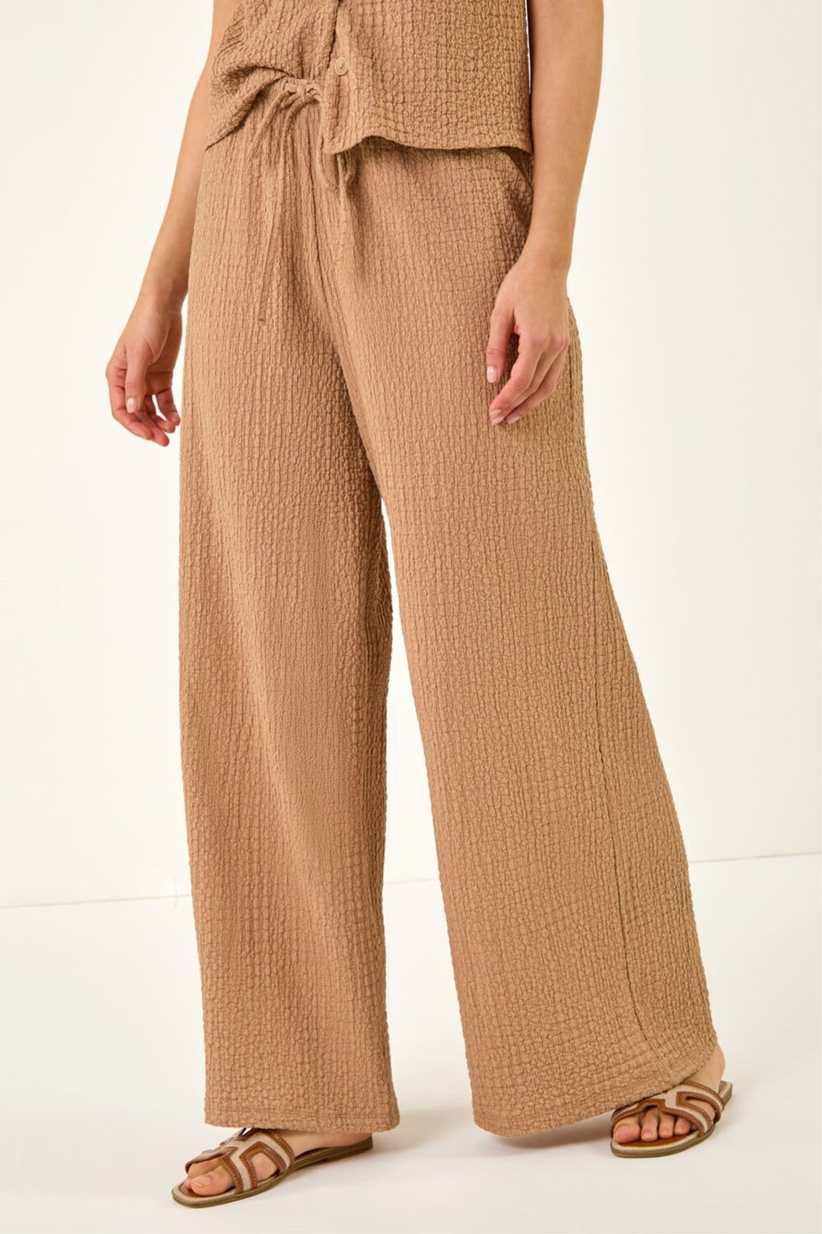 Dusk Biscuit Crinkle Wide Leg Stretch Trouser