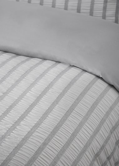 Catherine Lansfield So Soft Seersucker Stripe Duvet Cover Set Grey