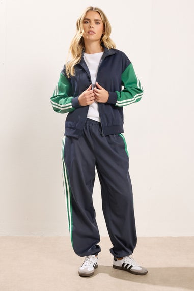 PixieGirl Petite Navy Stripe Cuffed Joggers