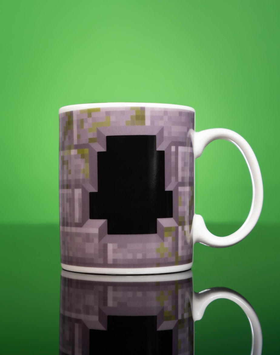 Vanilla Underground Minecraft Creeper Inside 11oz Heat Changing Mug