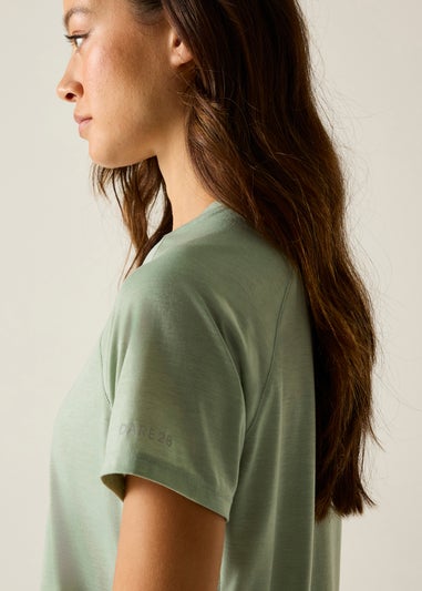 Dare 2b Glacier Green Nimble Lightweight, Anti-Bacterial T-Shirt