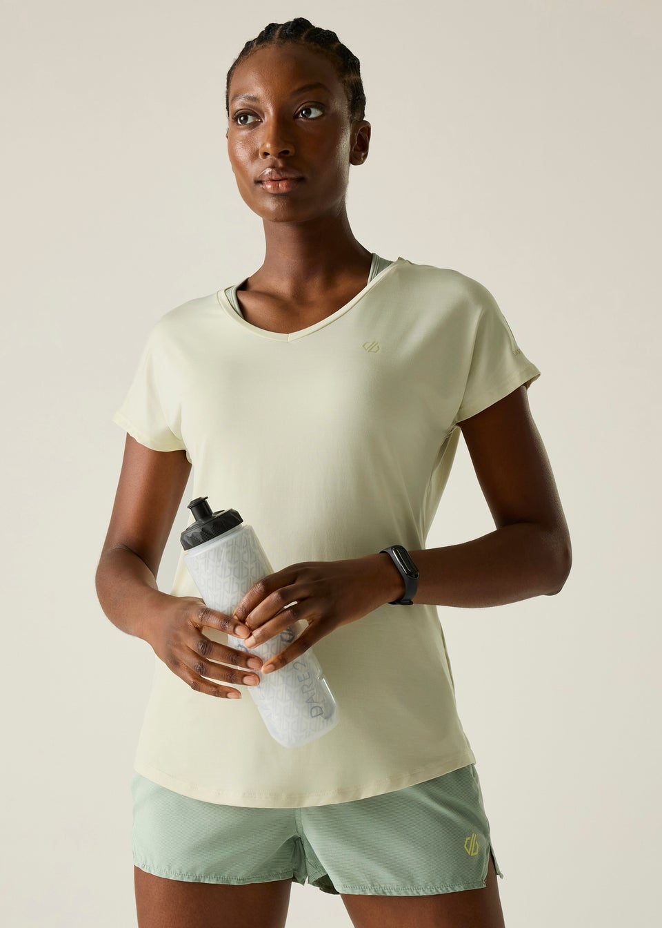 Dare 2b Almond Milk Vigilant Quick Drying, Anti-Bacterial T-Shirt