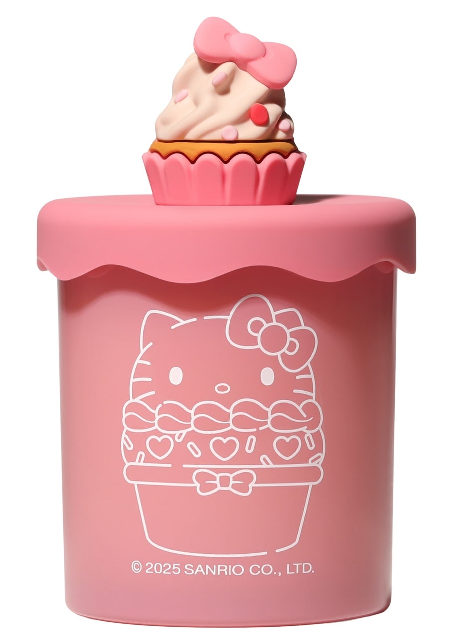 Hello Kitty Bakery Strawberry Cupcake Scented Pink Candle 213g 1 Wick with 3D Silicone Cup Cake Lid