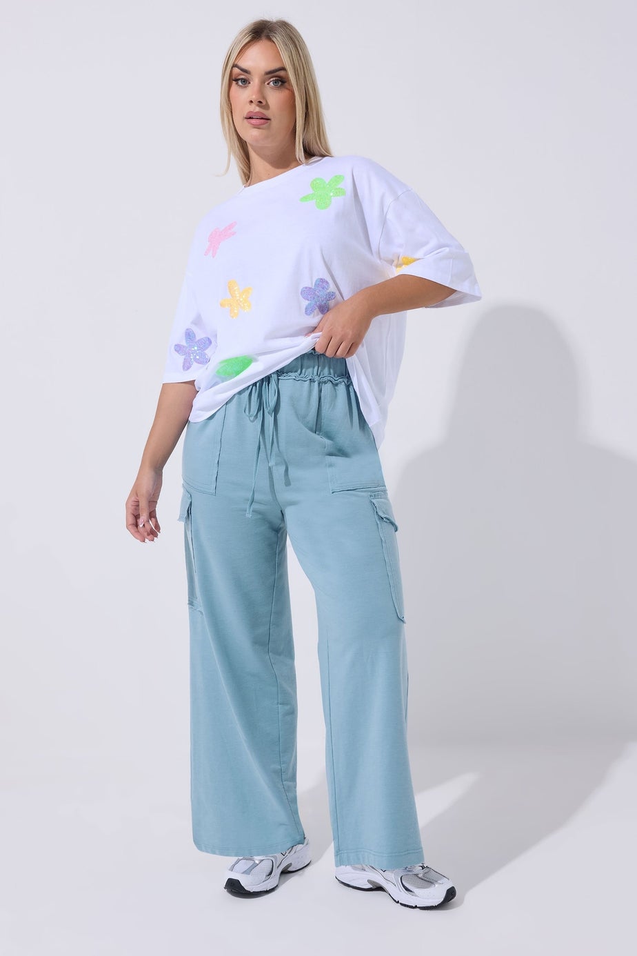 Yours Limited Curve Blue Washed Cargo Joggers