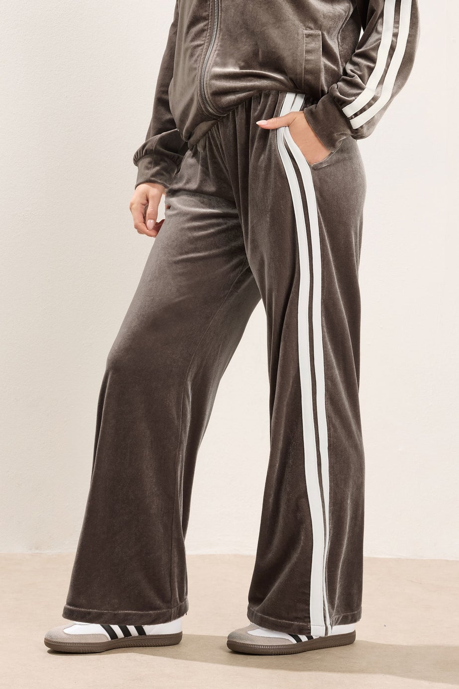 PixieGirl Petite Brown Side Stripe Velvet Wide Leg Trousers