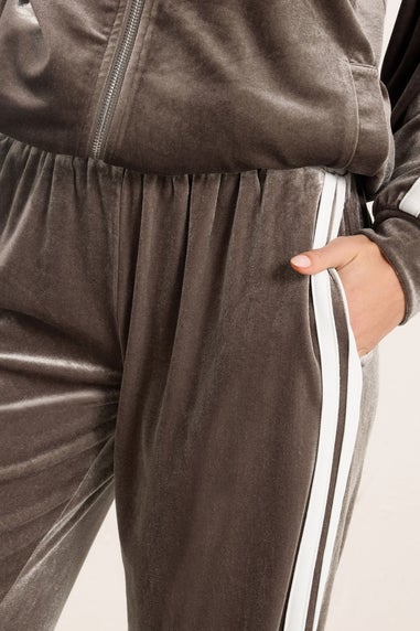 PixieGirl Petite Brown Side Stripe Velvet Wide Leg Trousers