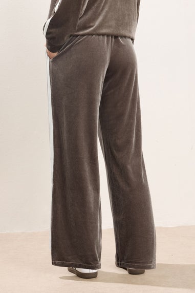 PixieGirl Petite Brown Side Stripe Velvet Wide Leg Trousers
