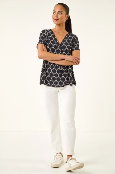 Roman Black Petite Abstract V-Neck Stretch Top