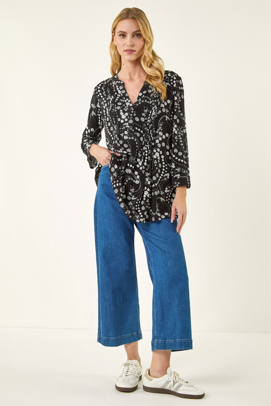 Roman Black Ditsy Print Pintuck Stretch Shirt