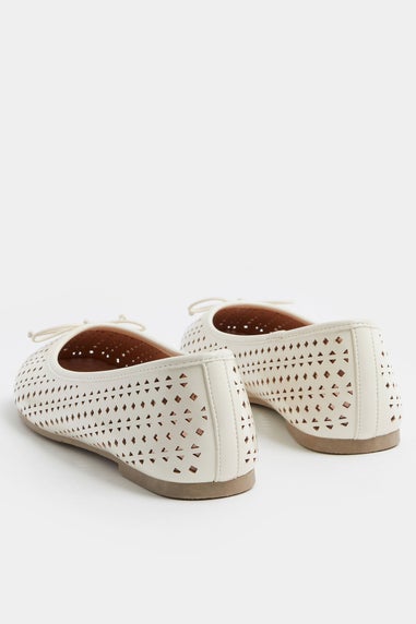 Yours Curve Ivory White Faux Leather Cut Out Ballet Pumps In Wide E Fit