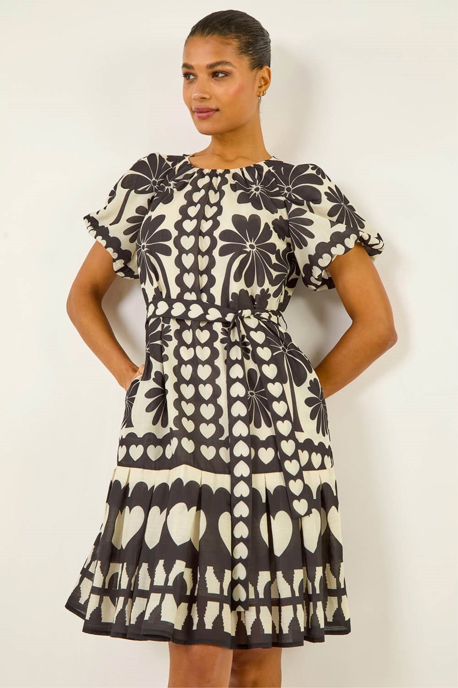 Roman Black Floral Heart Pleated Dress