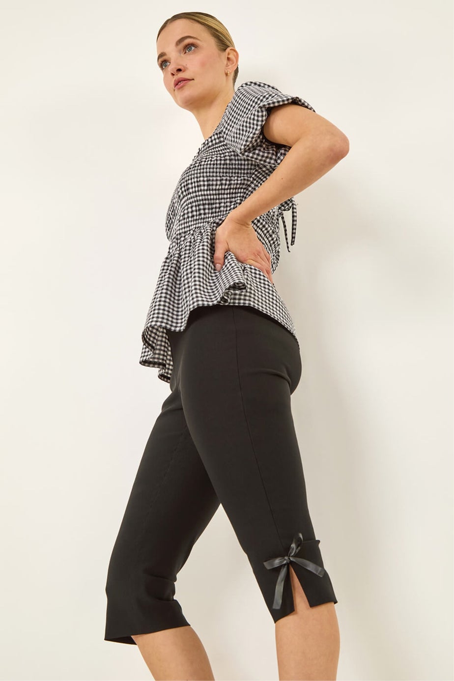Dusk Black Bow Bengaline Capri Trouser