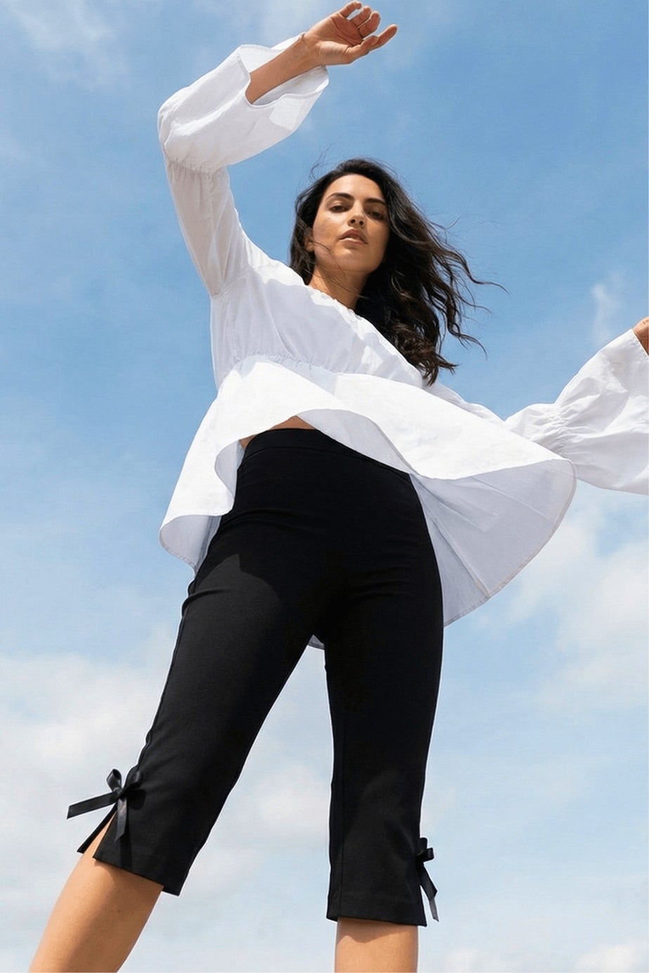 Dusk Black Bow Bengaline Capri Trouser