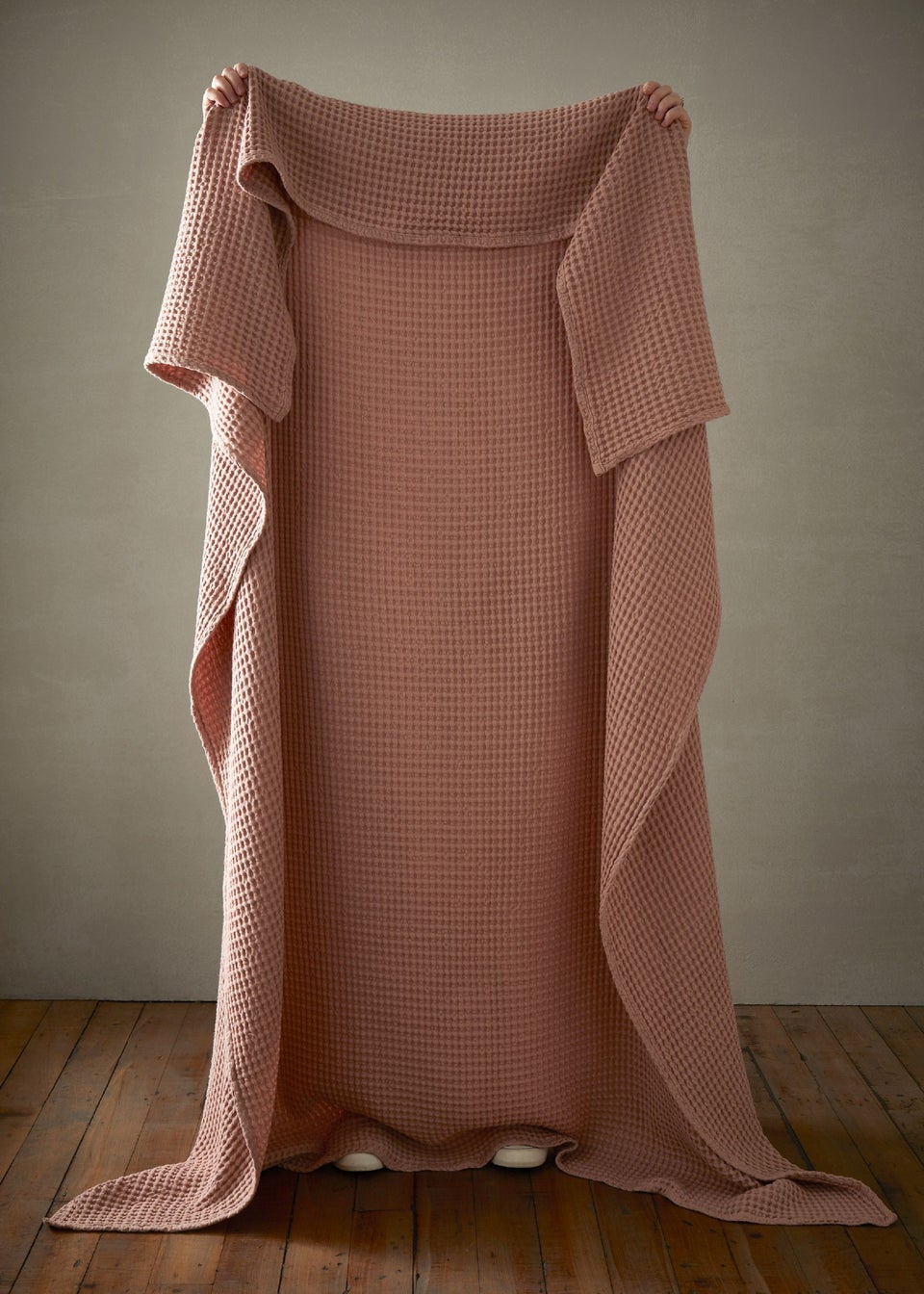 Pineapple Elephant Jaipur Chunky Waffle Cotton 150x200cm Blanket Throw Pink