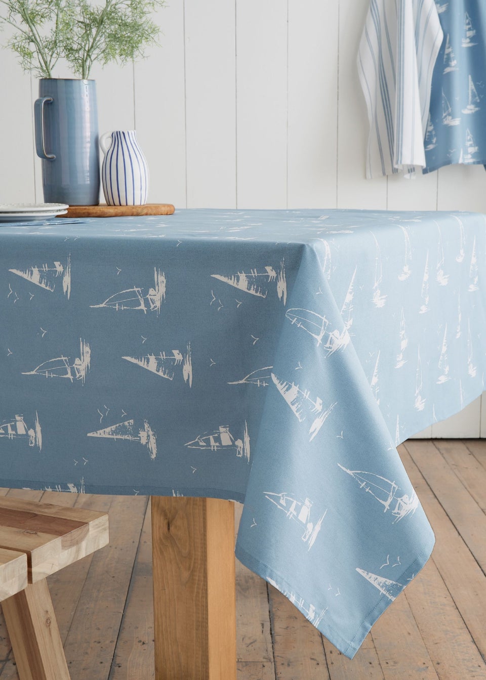 Catherine Lansfield Salcombe Boats Cotton Table Cloth Blue