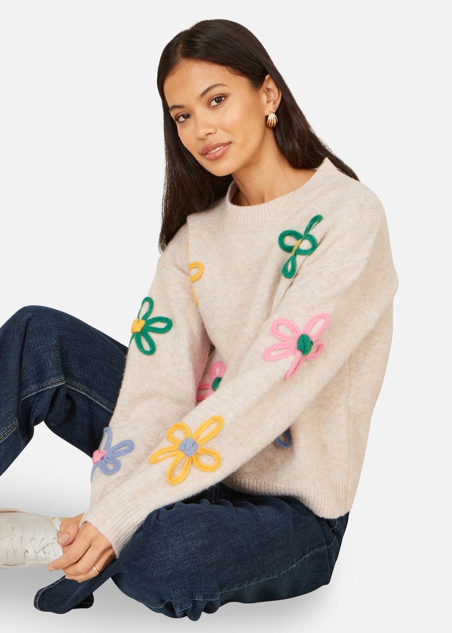 Yumi Oatmeal Relaxed Flower Embroidered Jumper