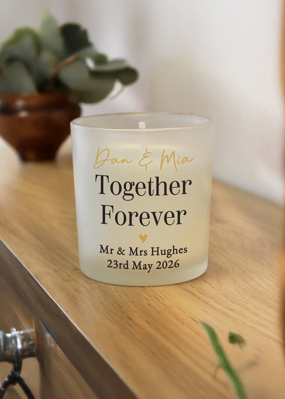 Personalised Memento Company  Black & Gold Frosted Candle