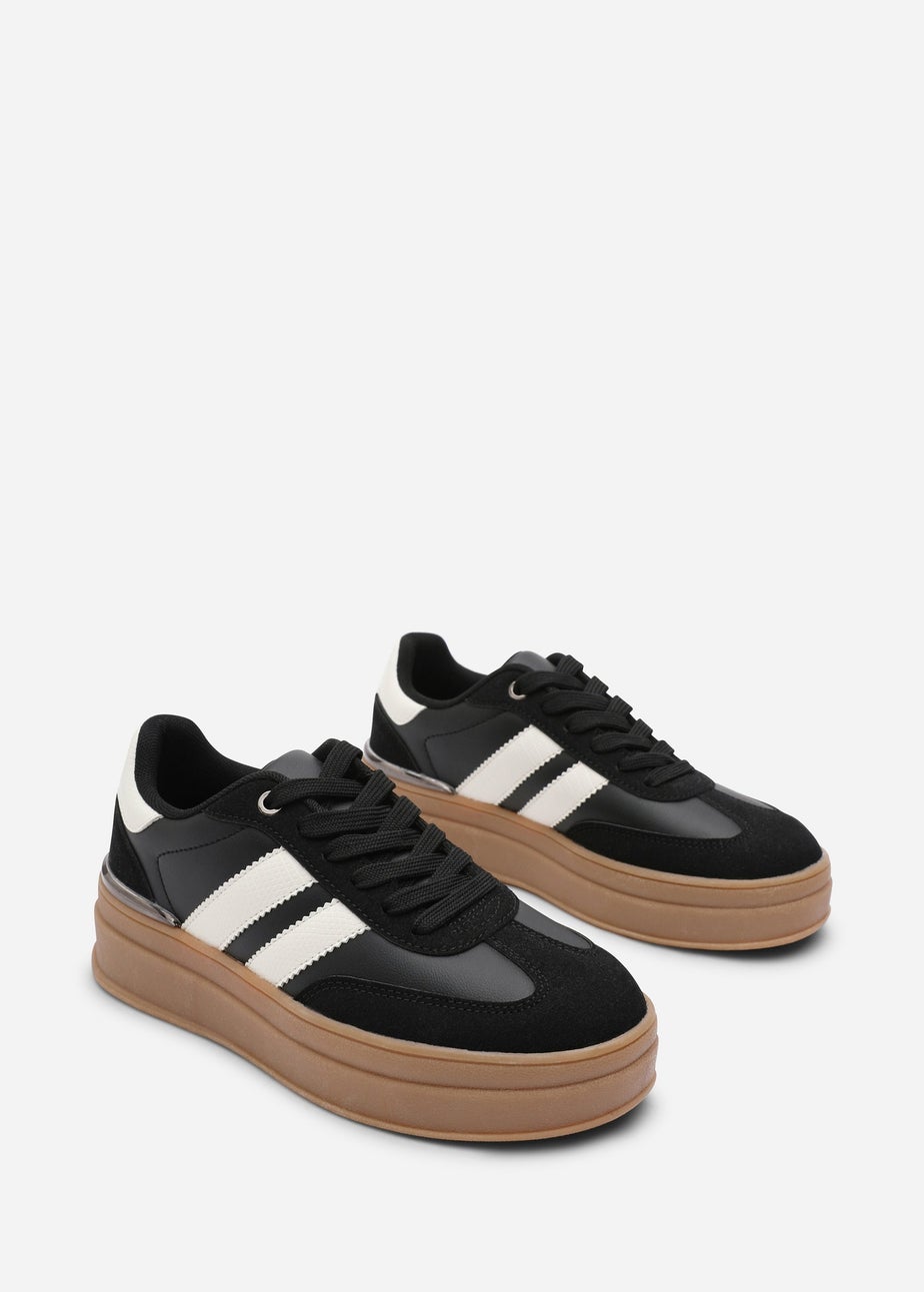 Where's That From Yulia Black Lace-Up Side Stripes Trainers