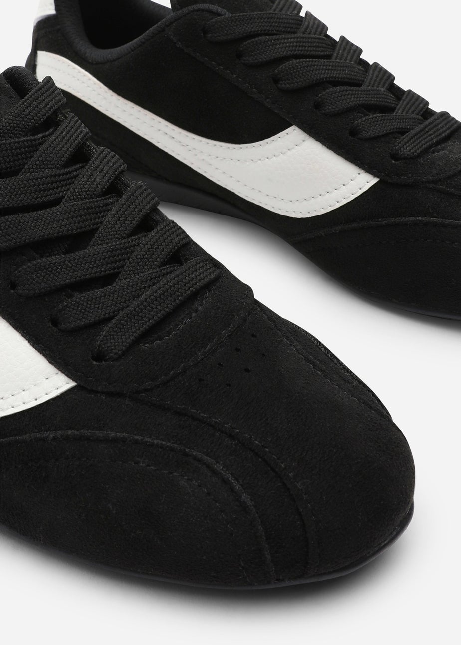 Where's That From Ulani Black Low-Top Lace-up Trainer