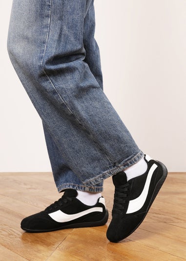 Where's That From Ulani Black Low-Top Lace-up Trainer