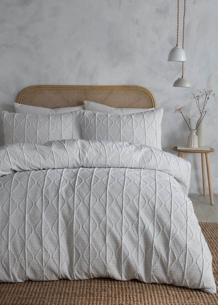 Serene Crinkle Stripe Embossed White Duvet Cover Set