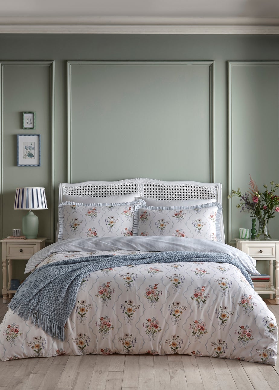 Appletree Floral Bouquet Reversible Multi Colour Duvet Cover Set