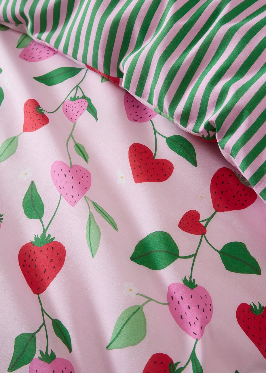 Bedlam Fun Strawberries Digitally Printed Pink Duvet Cover Set