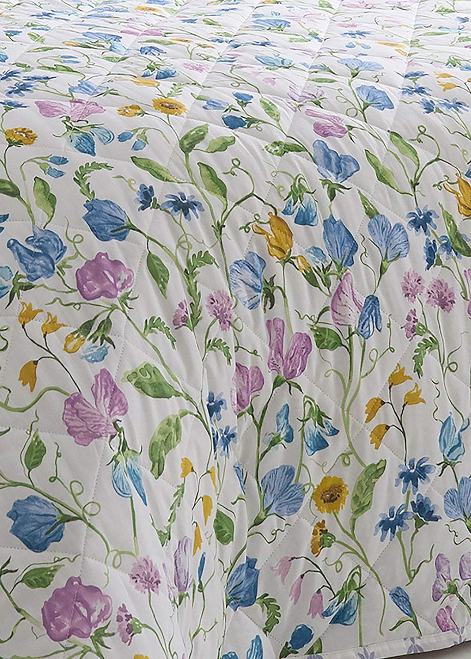 Dreams & Drapes Sweetpea Floral Quilted Lilac Bedspread