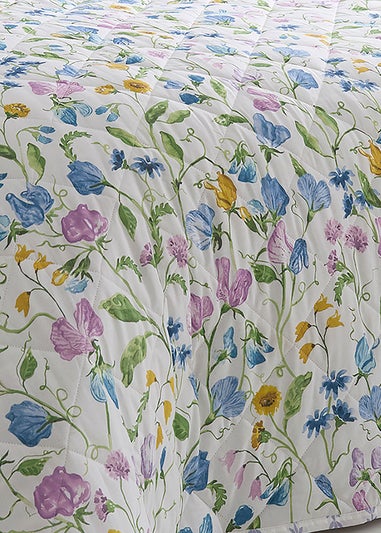 Dreams & Drapes Sweetpea Floral Quilted Lilac Bedspread