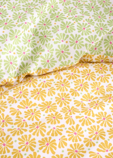 Fusion Retro Daisy Floral Reversible Yellow Duvet Cover Set