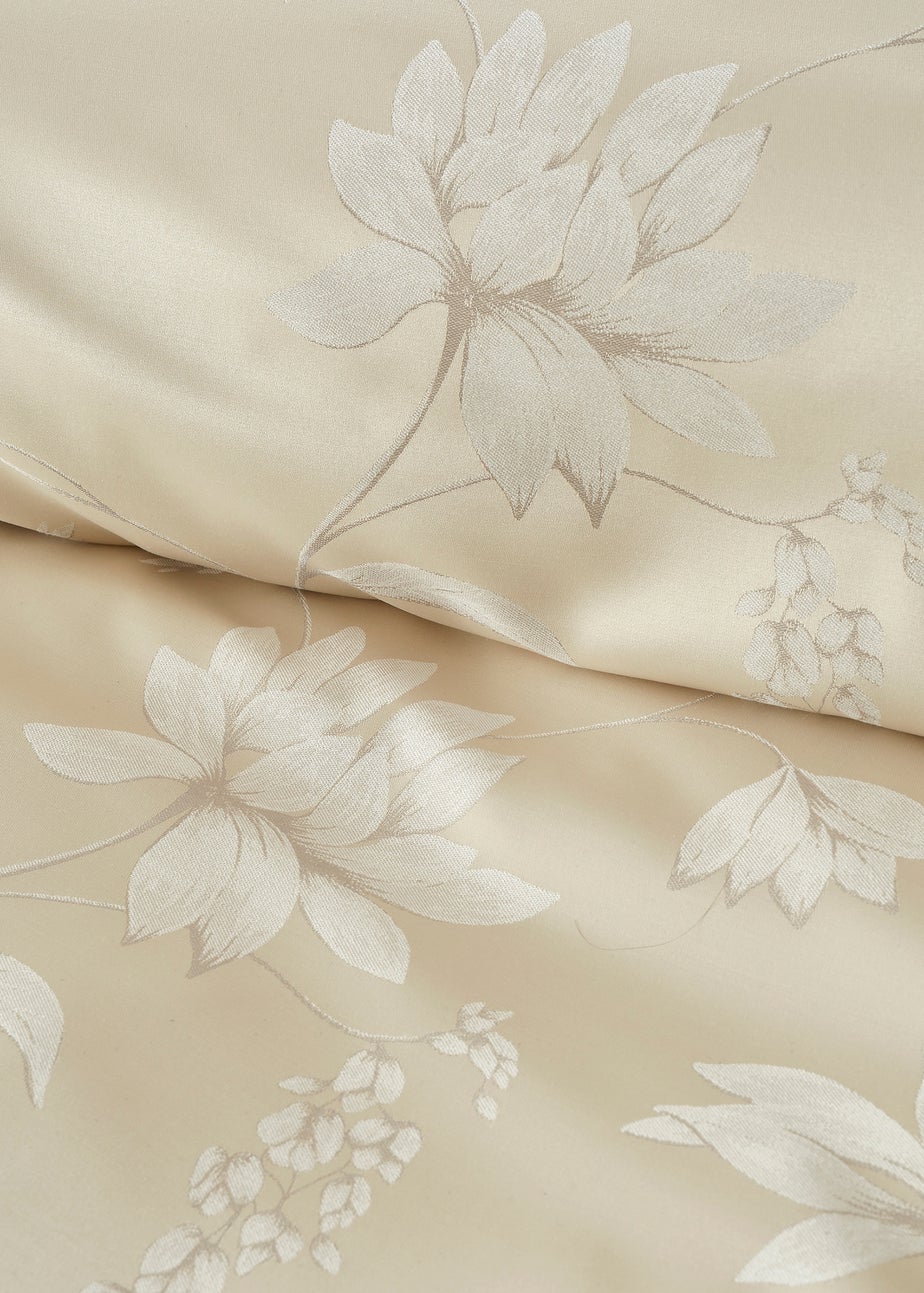 Soiree Lilly Floral Jacquard Jacquard Champagne Duvet Cover Set