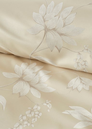 Soiree Lilly Floral Jacquard Jacquard Champagne Duvet Cover Set
