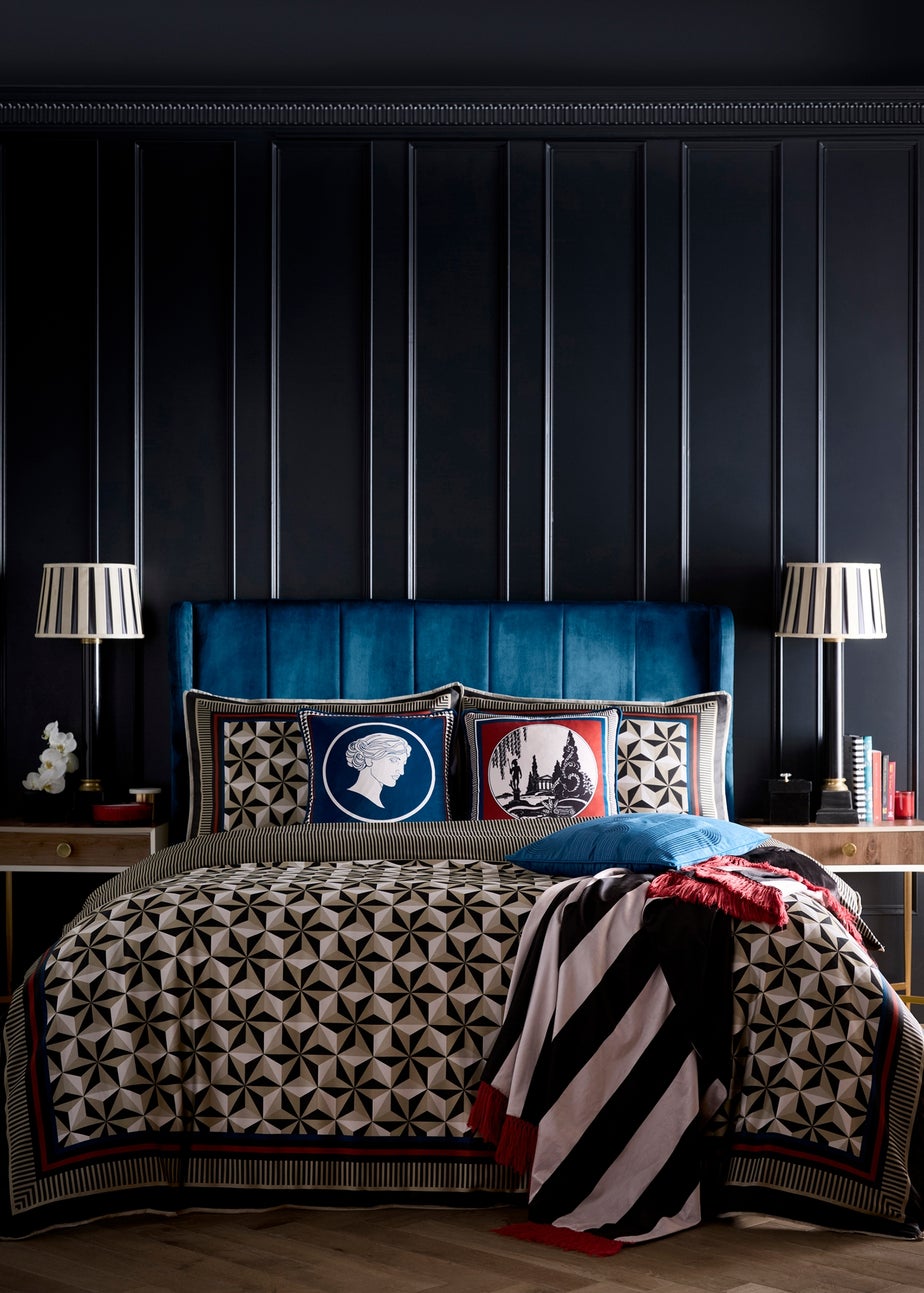 Laurence Llewelyn-Bowen Hero Soft Touch Black Duvet Cover Set