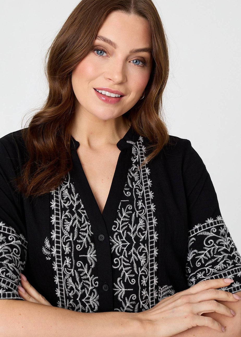 Izabel London Black Border Print 1/2 Sleeve Short Dress