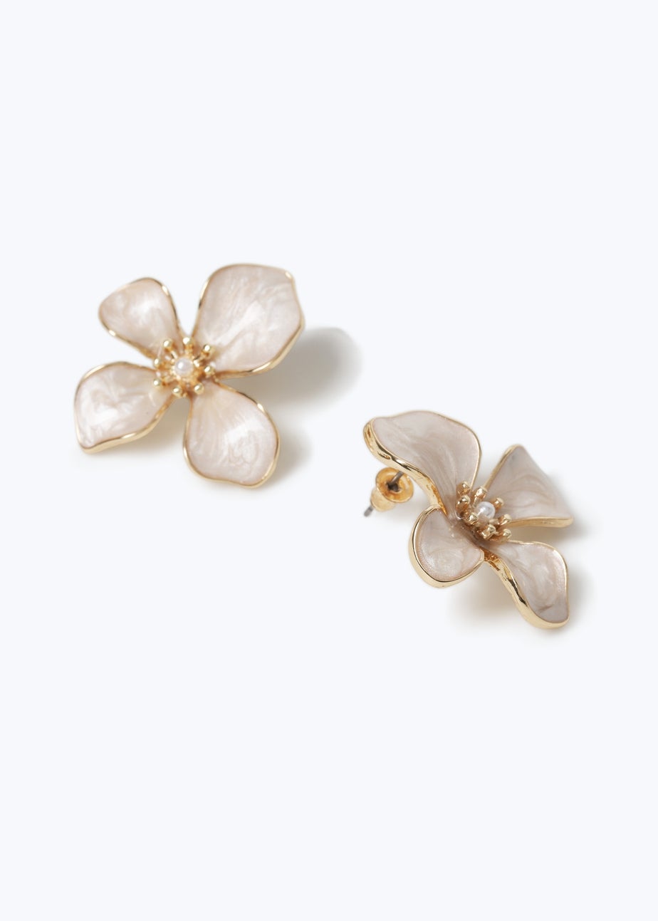 Muse Cream Enamel Flower Stud Earrings