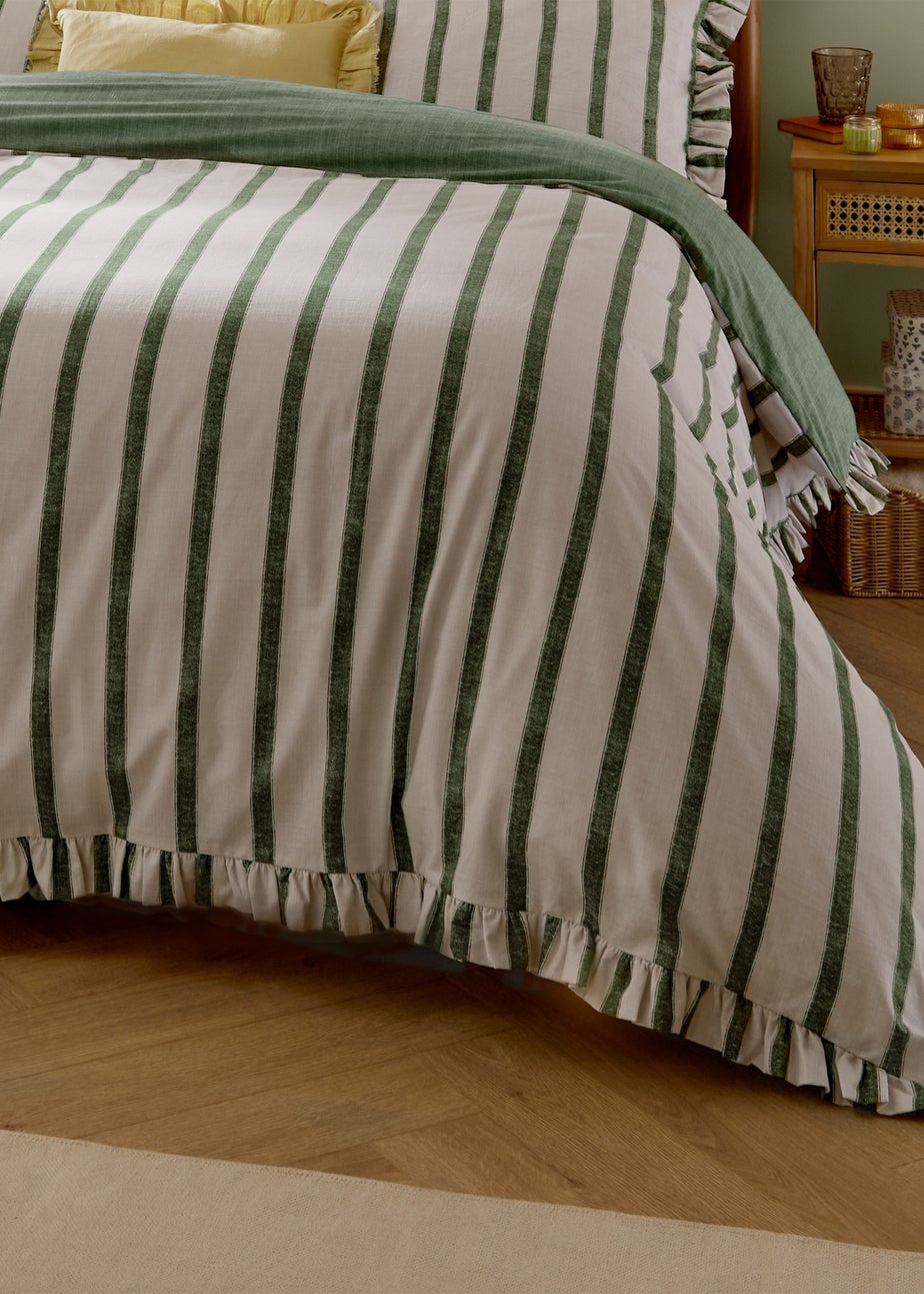 Wylder Connie Striped Ruffle Moss Duvet Set