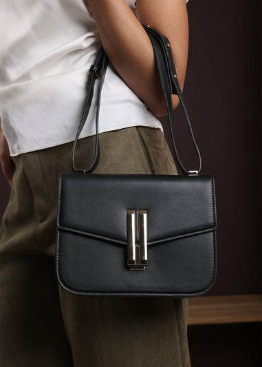 Where's That From Womens Delrio Gold Clasp Cross Body Tofu Bag In Black