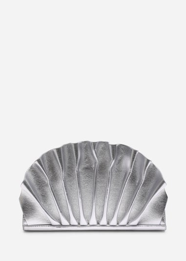 Where's That From Womens Mist Silver Metallic Shell Clutch Bag