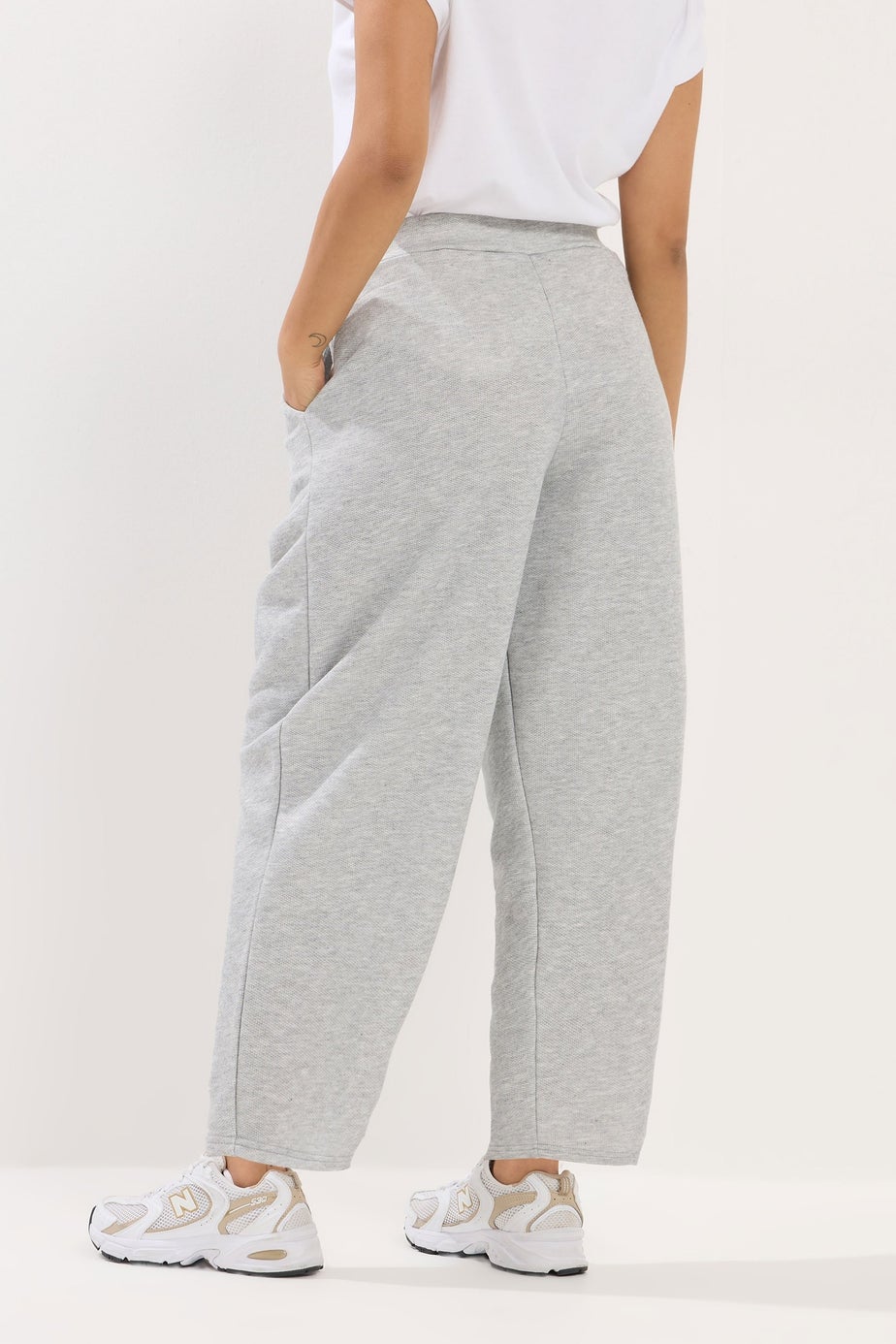 PixieGirl Petite Grey Marl Jersey Pleated Barrel Trousers