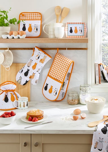 Ulster Weavers Cats In Waiting Orange Gauntlet Oven Glove