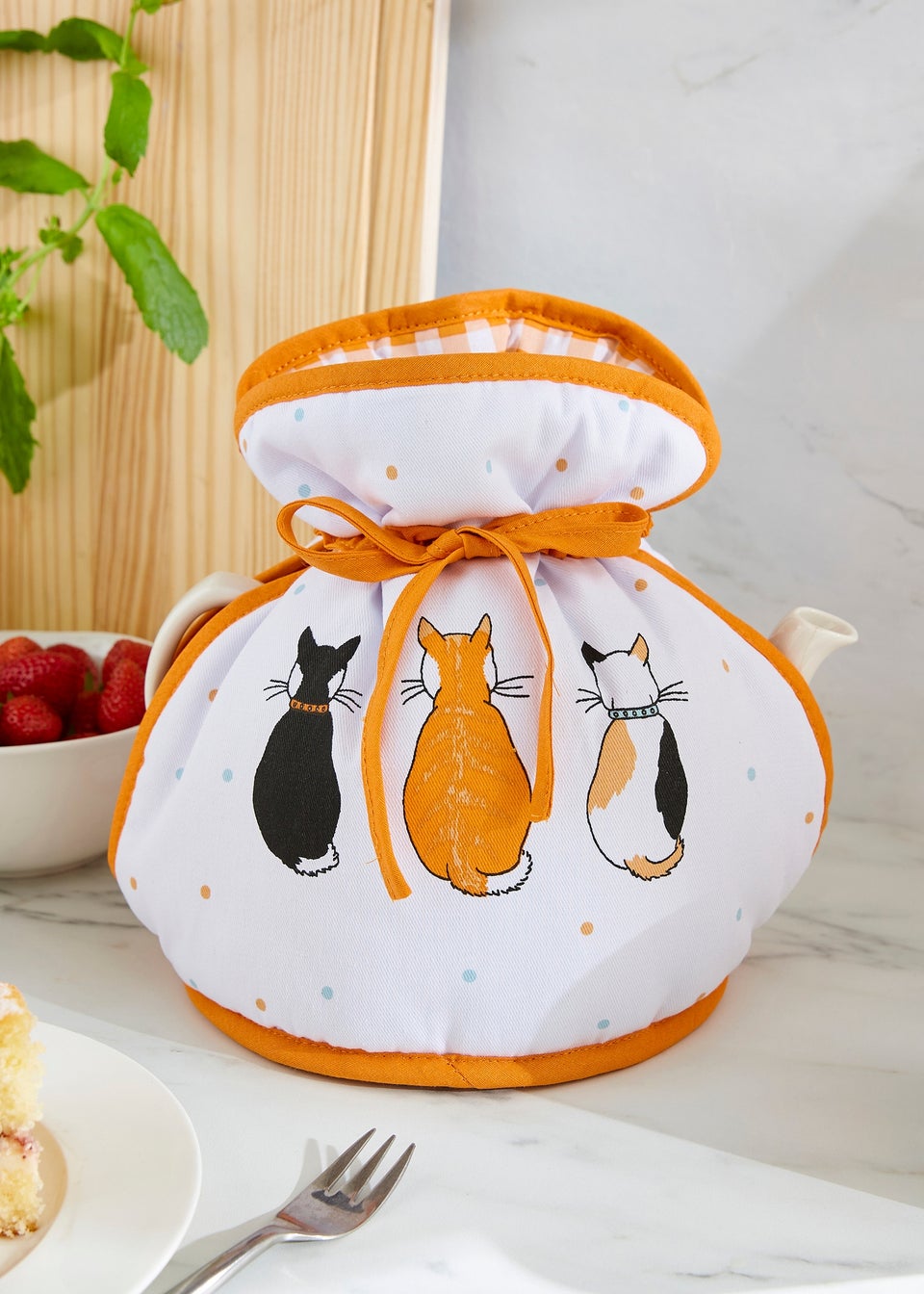 Ulster Weavers Cats In Waiting Orange Tea Cosy - Muff