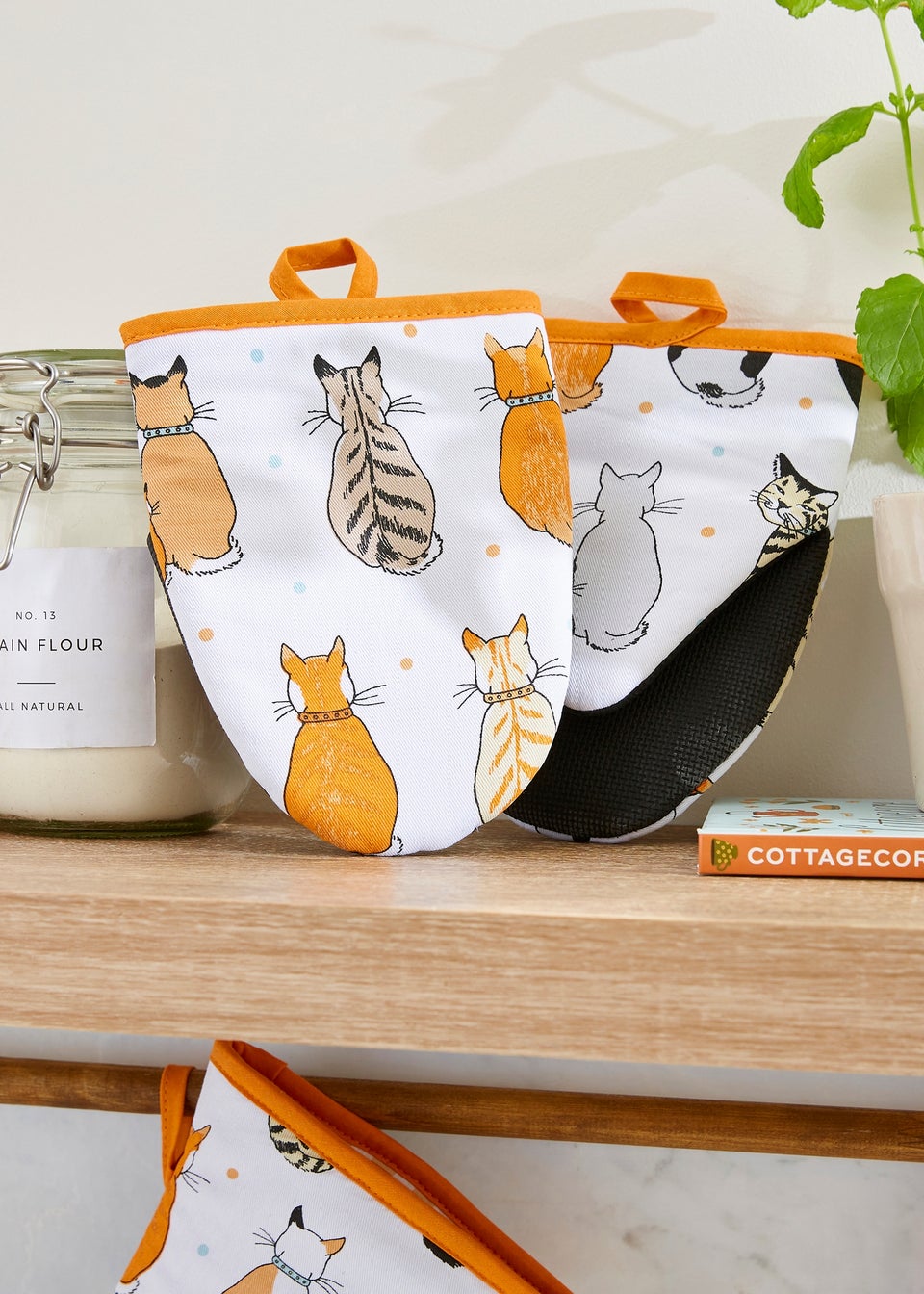 Ulster Weavers Cats In Waiting Orange Microwave Mitts - Pair