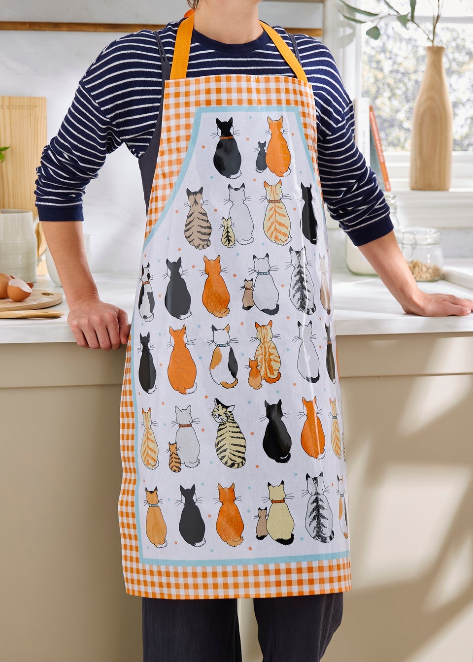 Ulster Weavers Cats In Waiting Orange Apron - PVC/Oilcloth