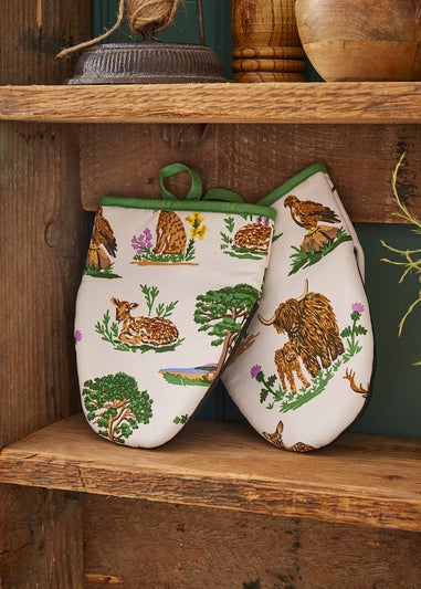 Ulster Weavers Thistlewood Green Microwave Mitts - Pair