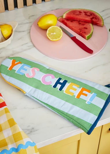 Ulster Weavers Yes Chef Multi Colour Gauntlet Oven Glove