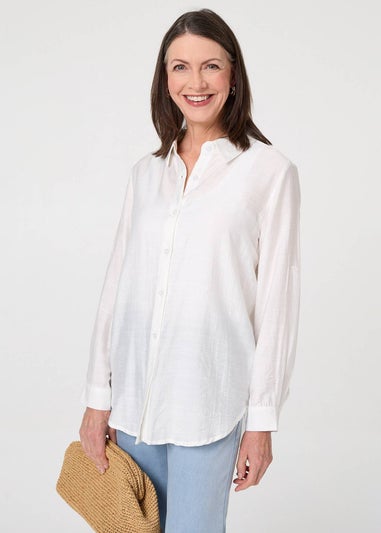 Izabel London White Button-Up Curve Hem Relaxed Shirt