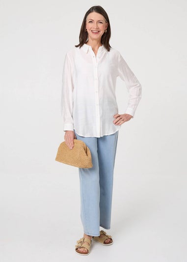 Izabel London White Button-Up Curve Hem Relaxed Shirt