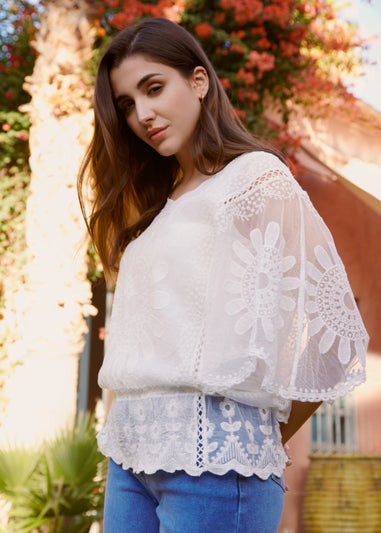 Blue Vanilla Ivory Sun Flower Lace Sleeve Blouse